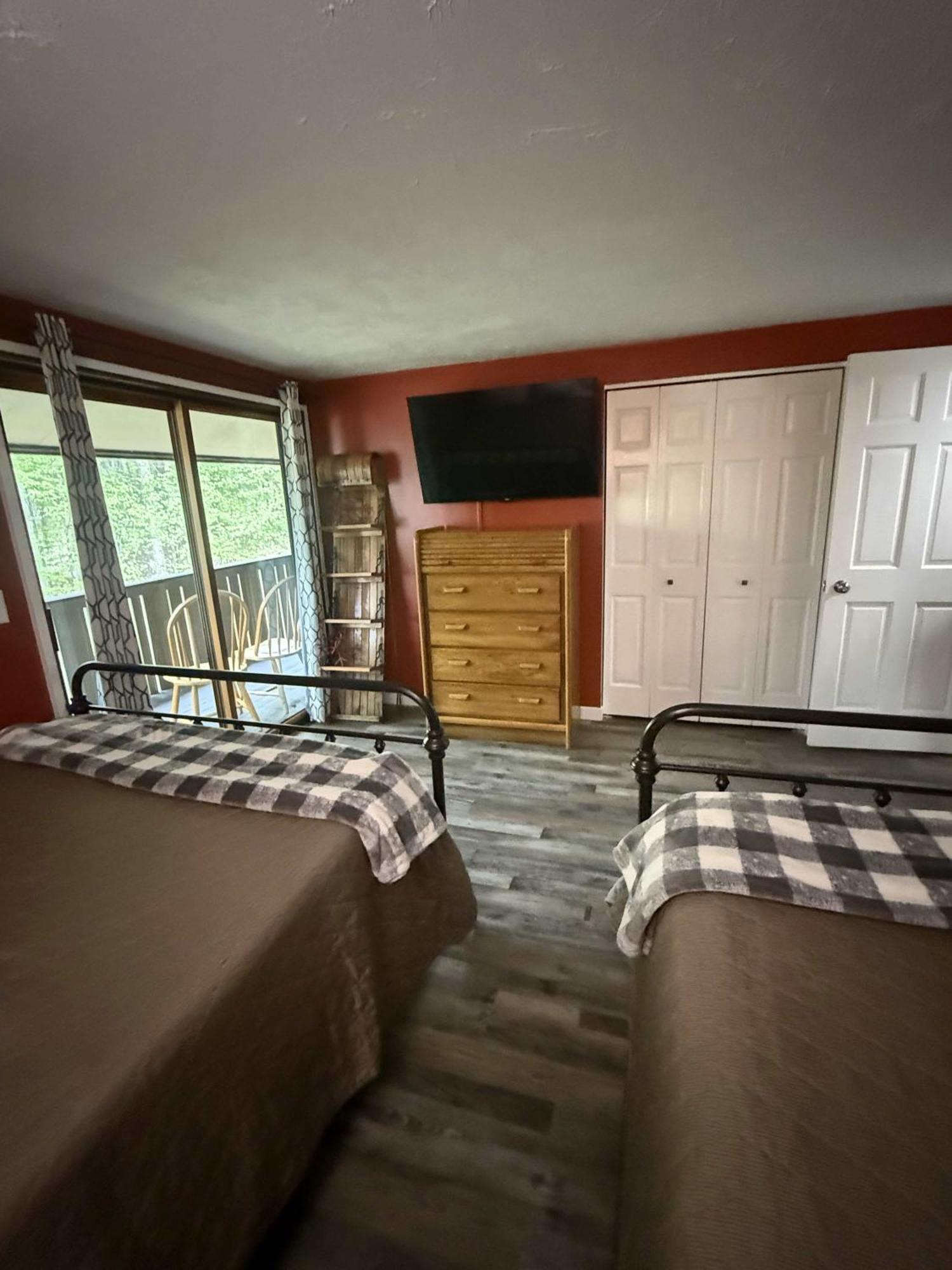 Boyne Mountain Condo -Sleeps 12 Boyne Falls Bagian luar foto